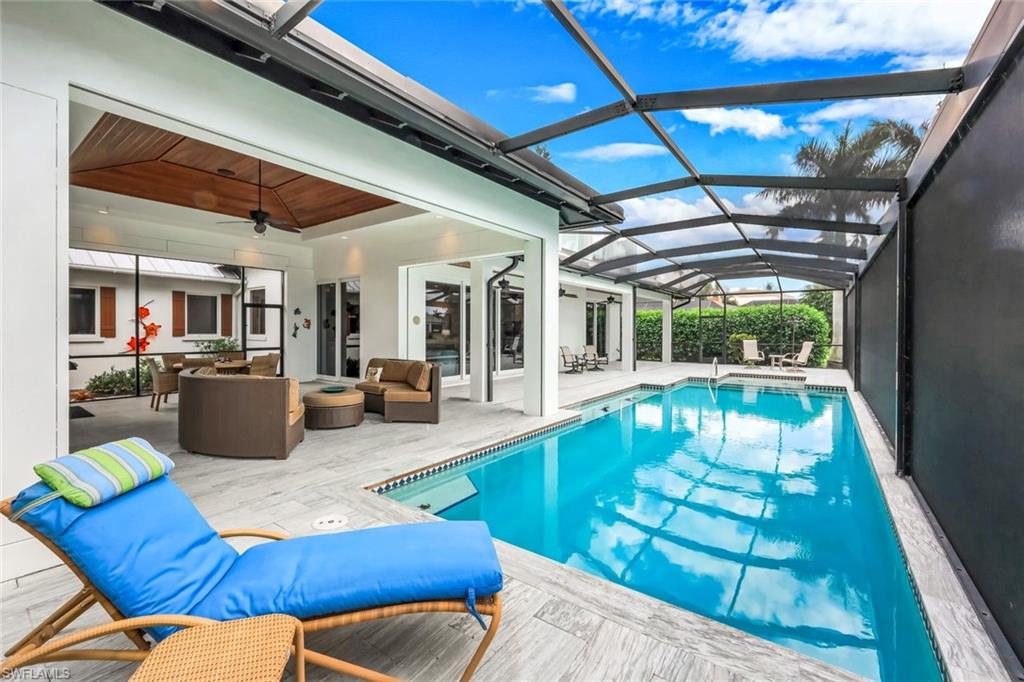 PARK SHORE - Residential