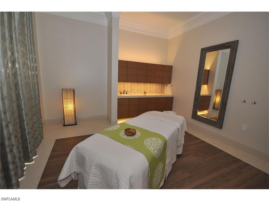 BONITA NATIONAL GOLF AND COUNTRY CLUB - Residential