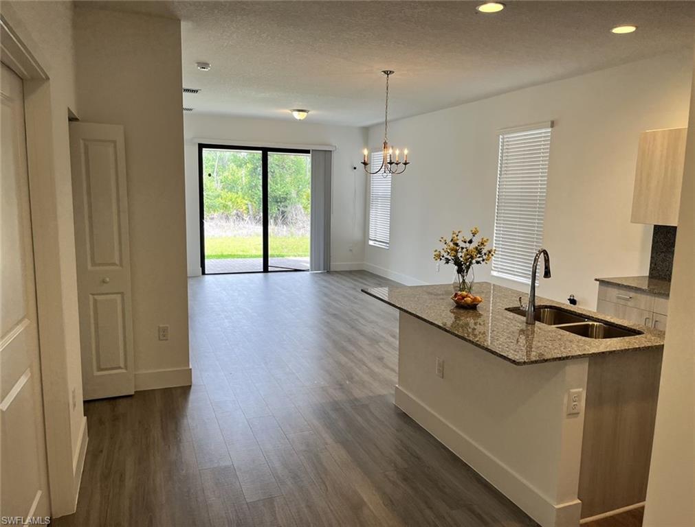 MAPLE RIDGE - Residential Lease