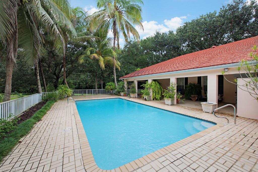 BRYNWOOD - Residential