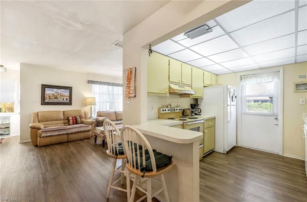 CYPRESS LAKE GARDENS CONDO - Residential