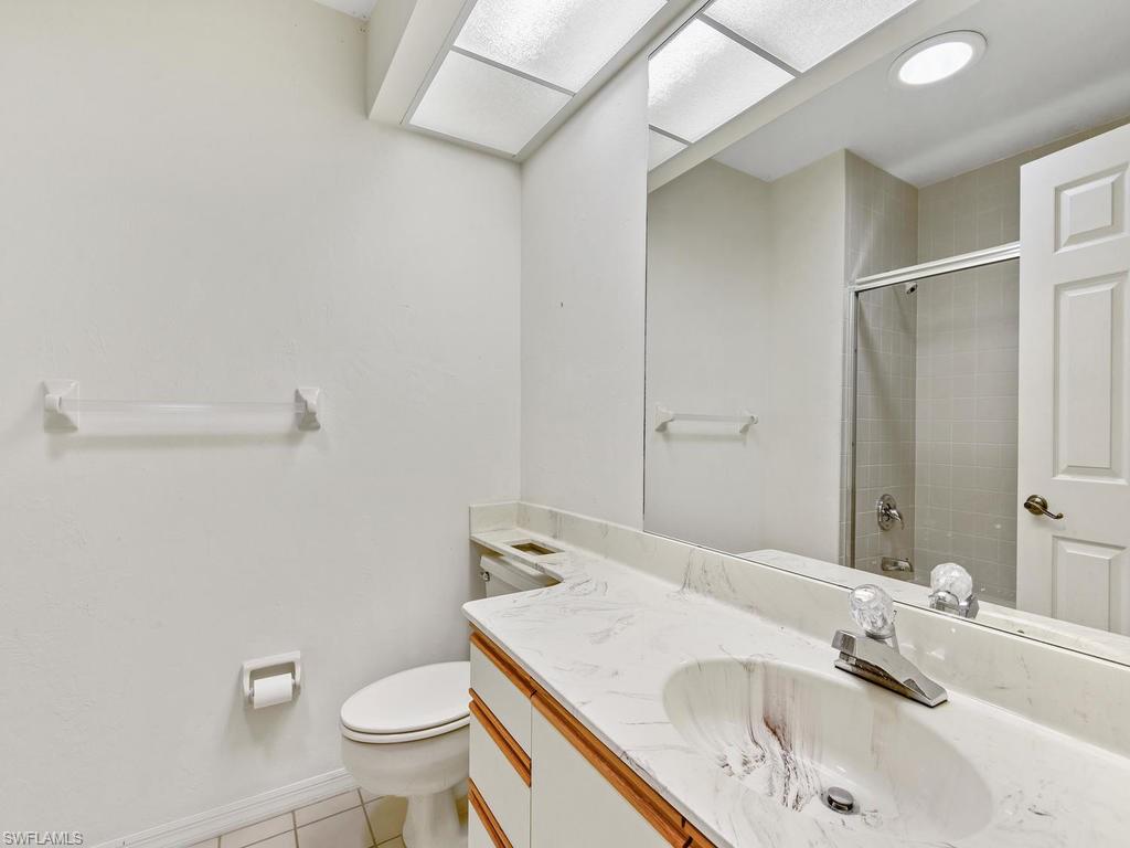 WEDGEFIELD VILLAS - Residential