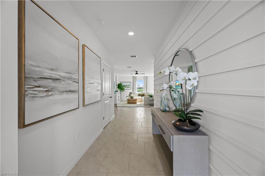 SAVANNA LAKES - Residential