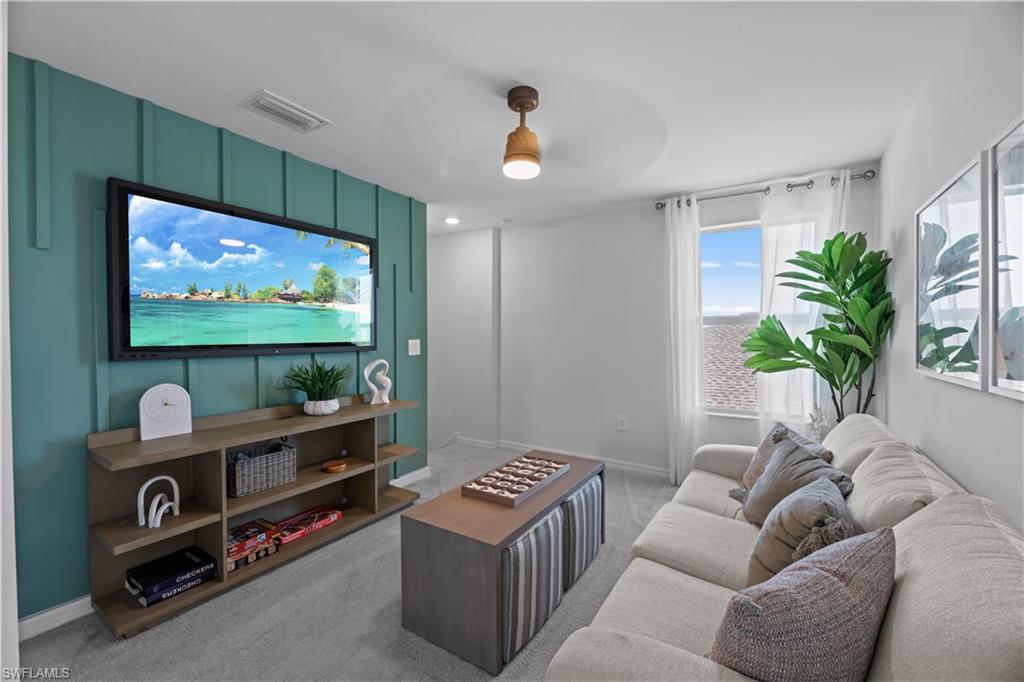 SAVANNA LAKES - Residential