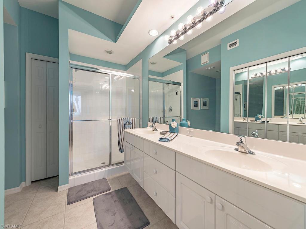 AMELIA LAKE - Residential