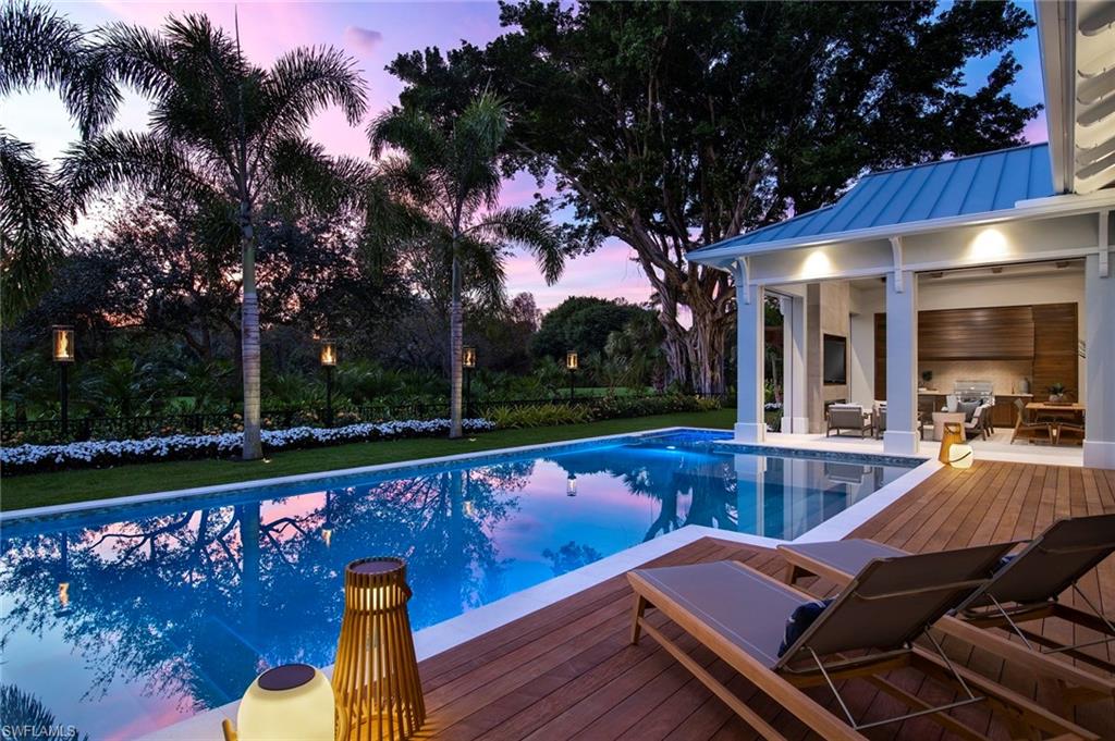 PELICAN BAY WOODS - Residential