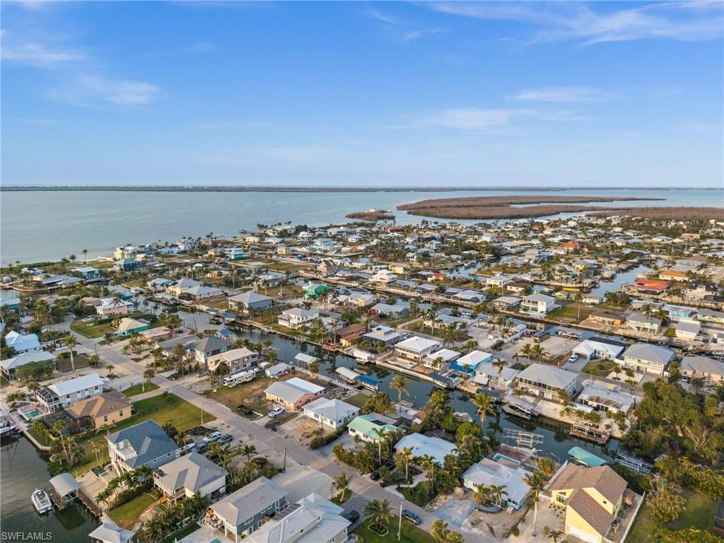 PINE ISLAND SHORES UNIT 3 - Residential