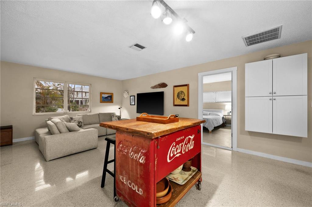 PINE ISLAND SHORES UNIT 3 - Residential