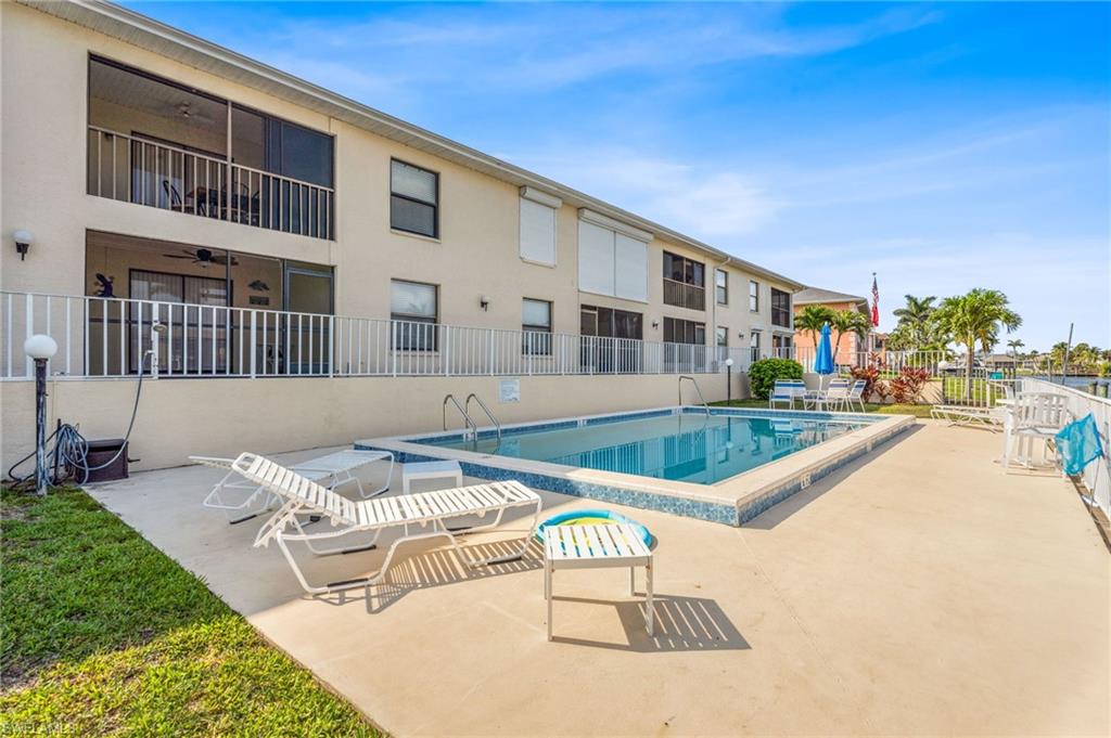 CAPE SHORE CONDOMINIUM - Residential Lease