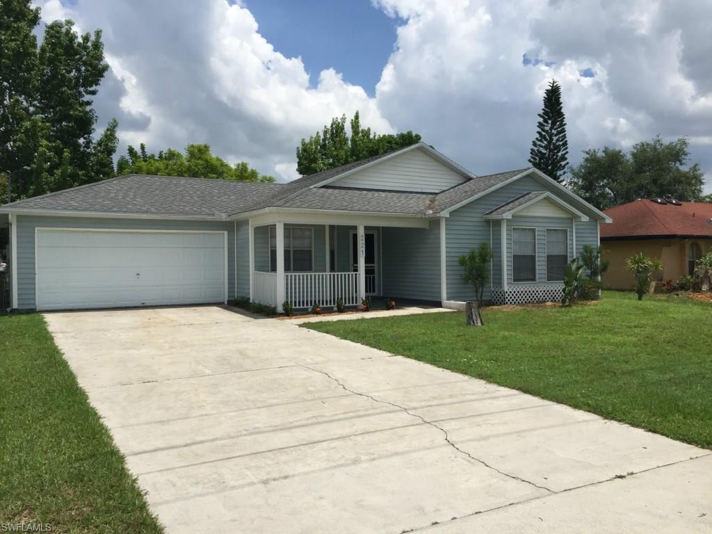 CAPE CORAL - Residential