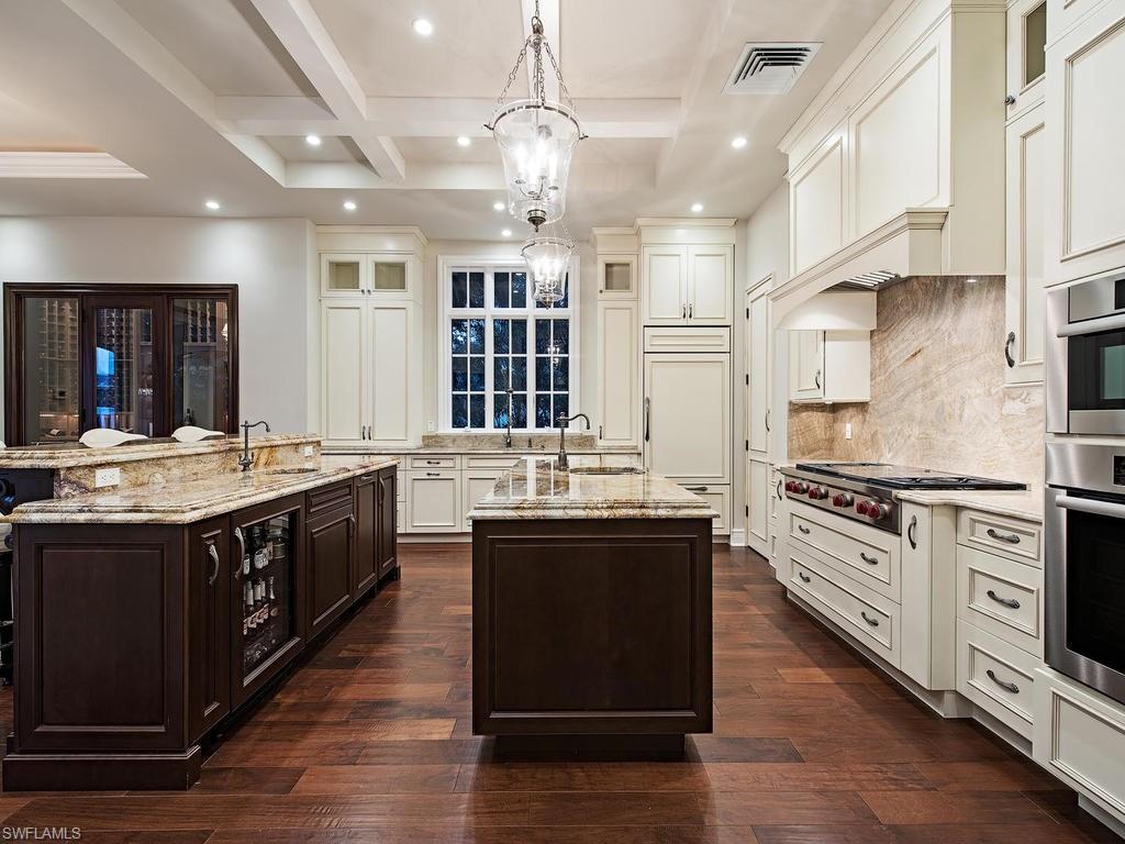 AQUALANE SHORES - Residential