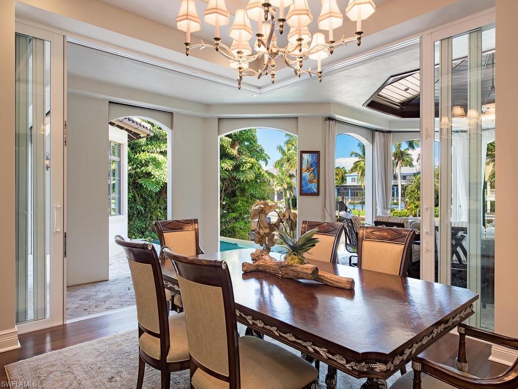 AQUALANE SHORES - Residential