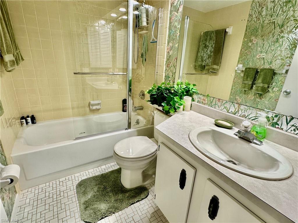 GONDOLIER CONDO - Residential