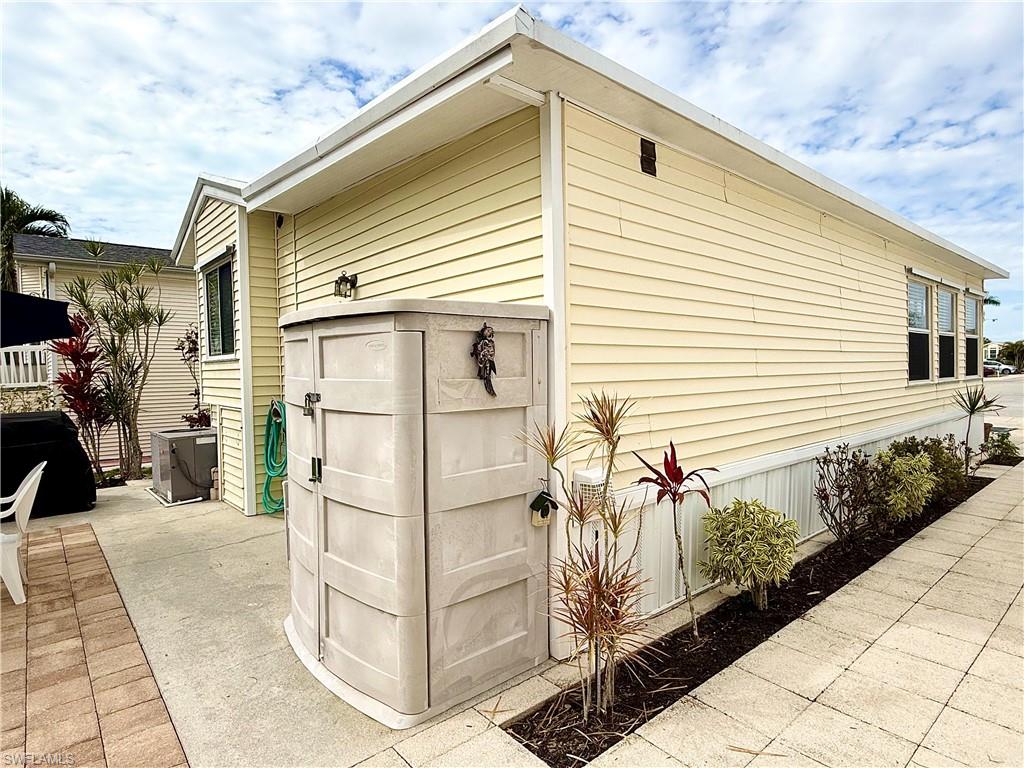 IMPERIAL WILDERNESS - Residential