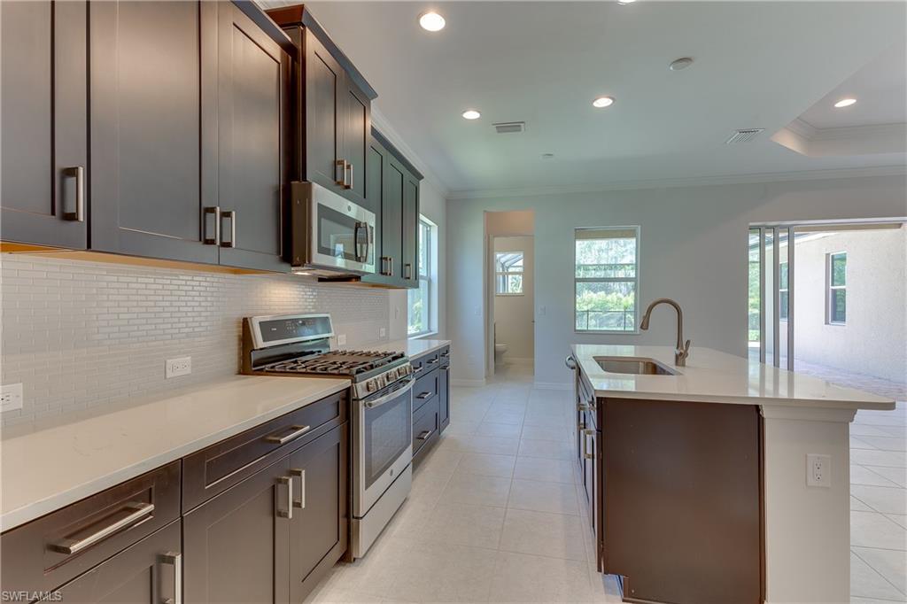 DANIELS PLACE - Residential