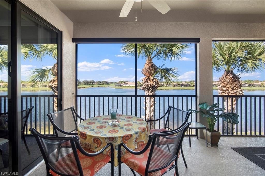 COACH HOMES AT HERITAGE BAY - Residential