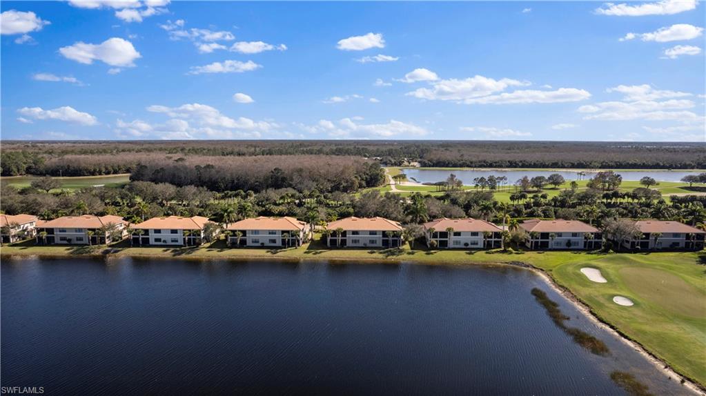 COACH HOMES AT HERITAGE BAY - Residential