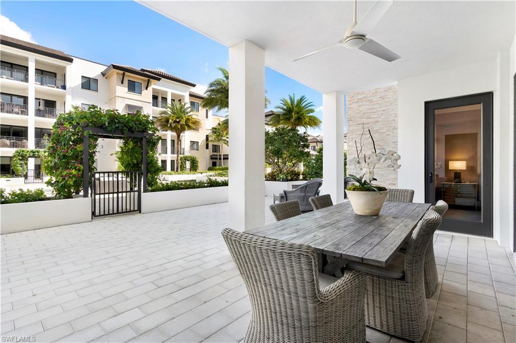 NAPLES SQUARE - Residential