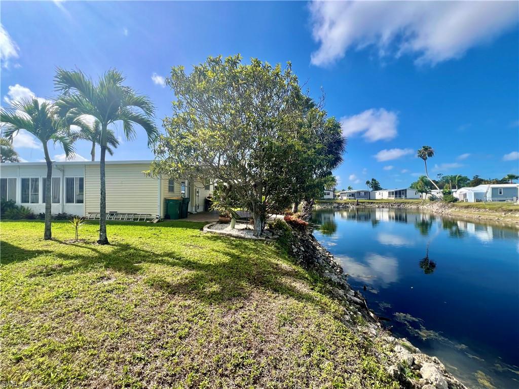 NAPLES MOBILE ESTATES - Residential