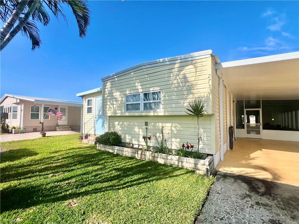 NAPLES MOBILE ESTATES - Residential