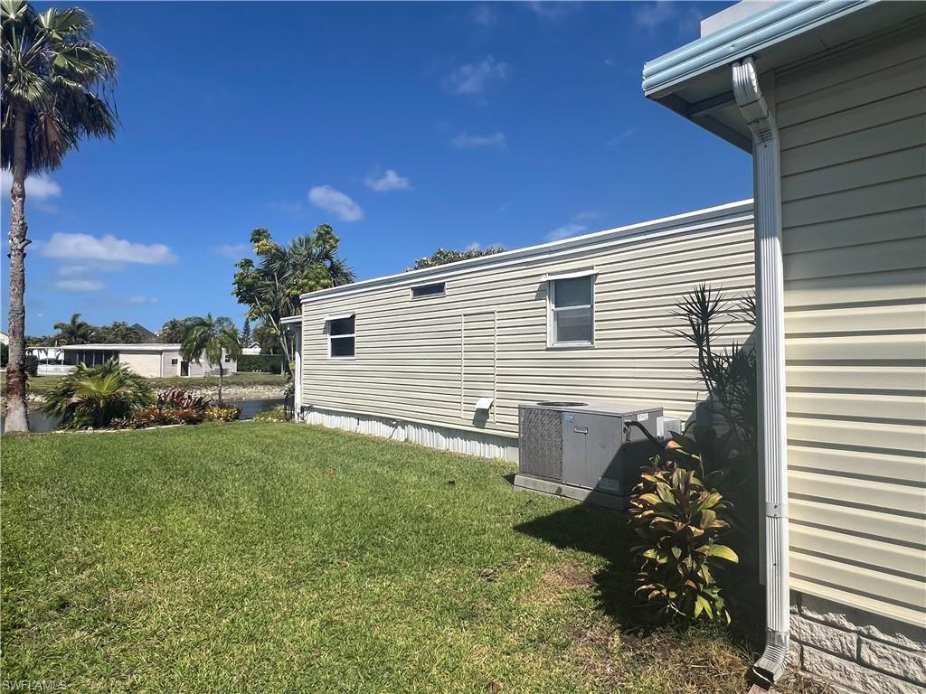 NAPLES MOBILE ESTATES - Residential