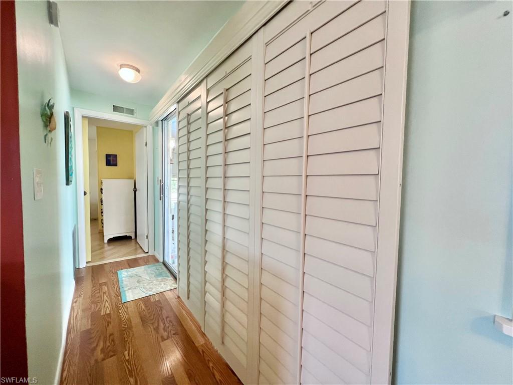 NAPLES MOBILE ESTATES - Residential