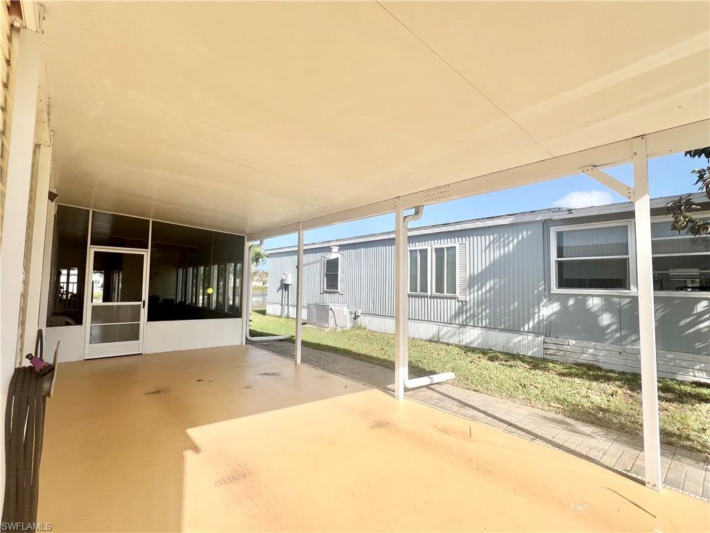 NAPLES MOBILE ESTATES - Residential