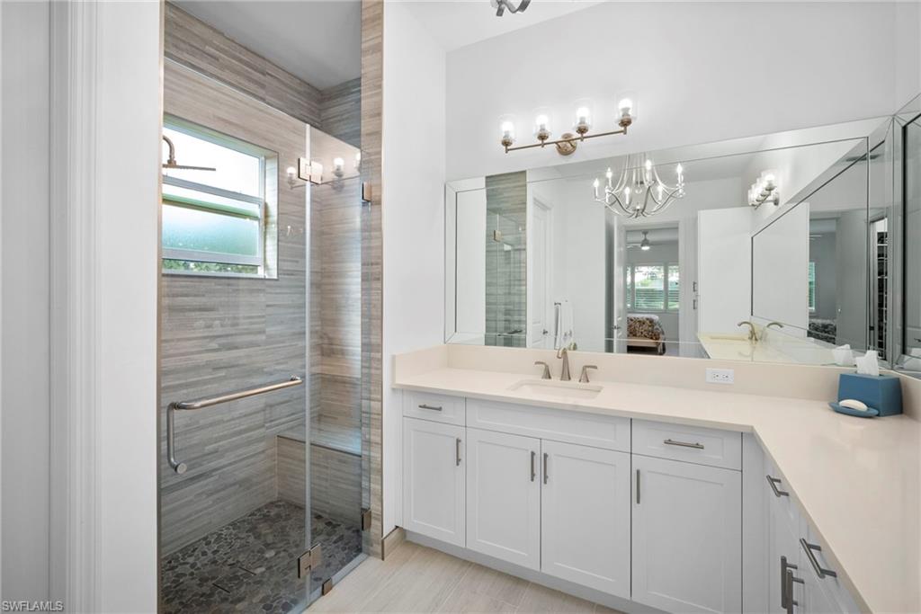 VALENCIA TRAILS - Residential