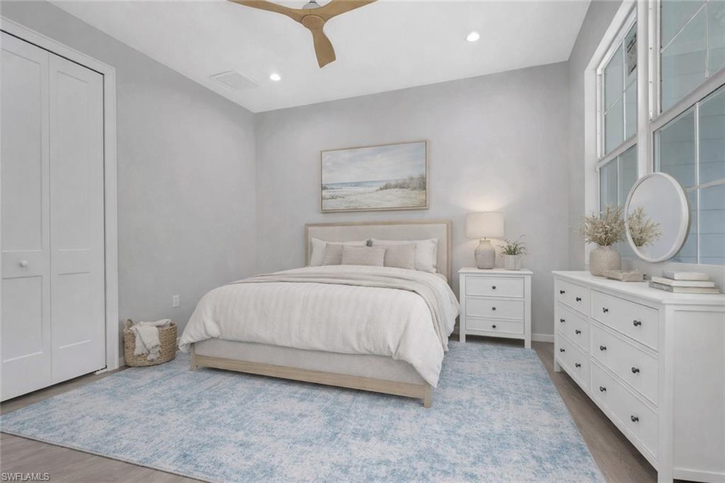 NAPLES VILLAS - Residential