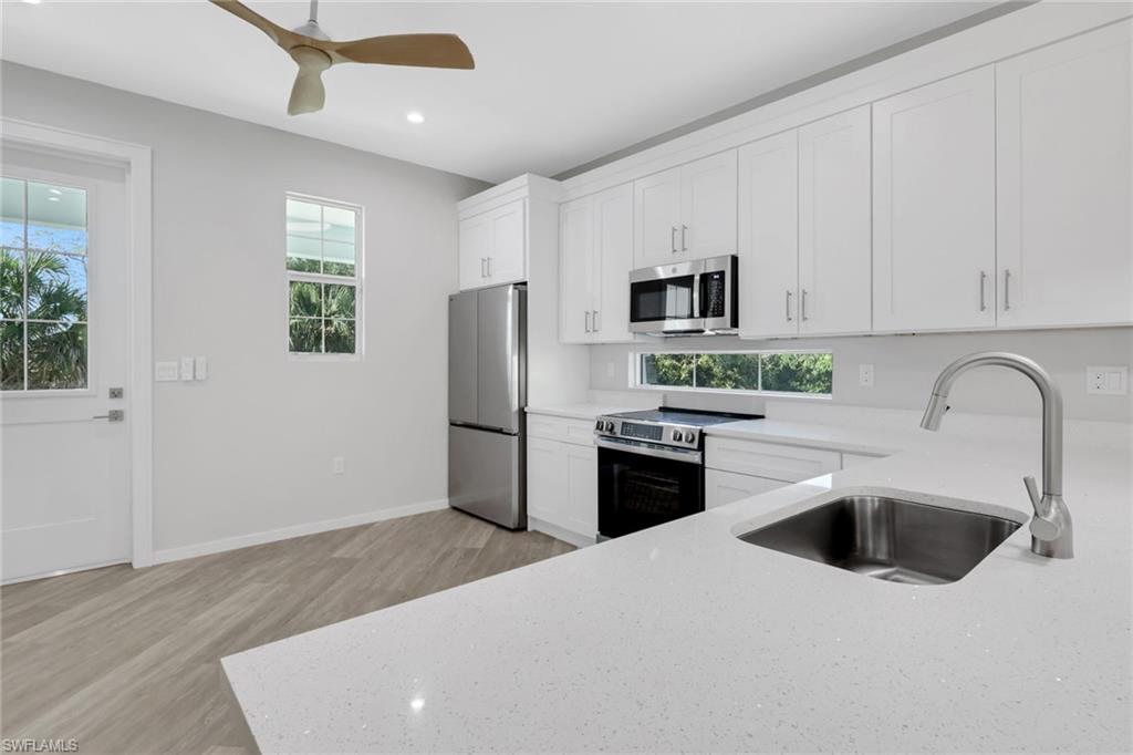 NAPLES VILLAS - Residential