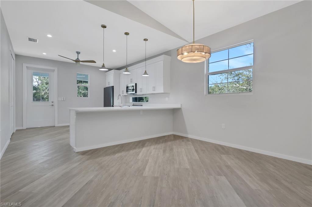 NAPLES VILLAS - Residential