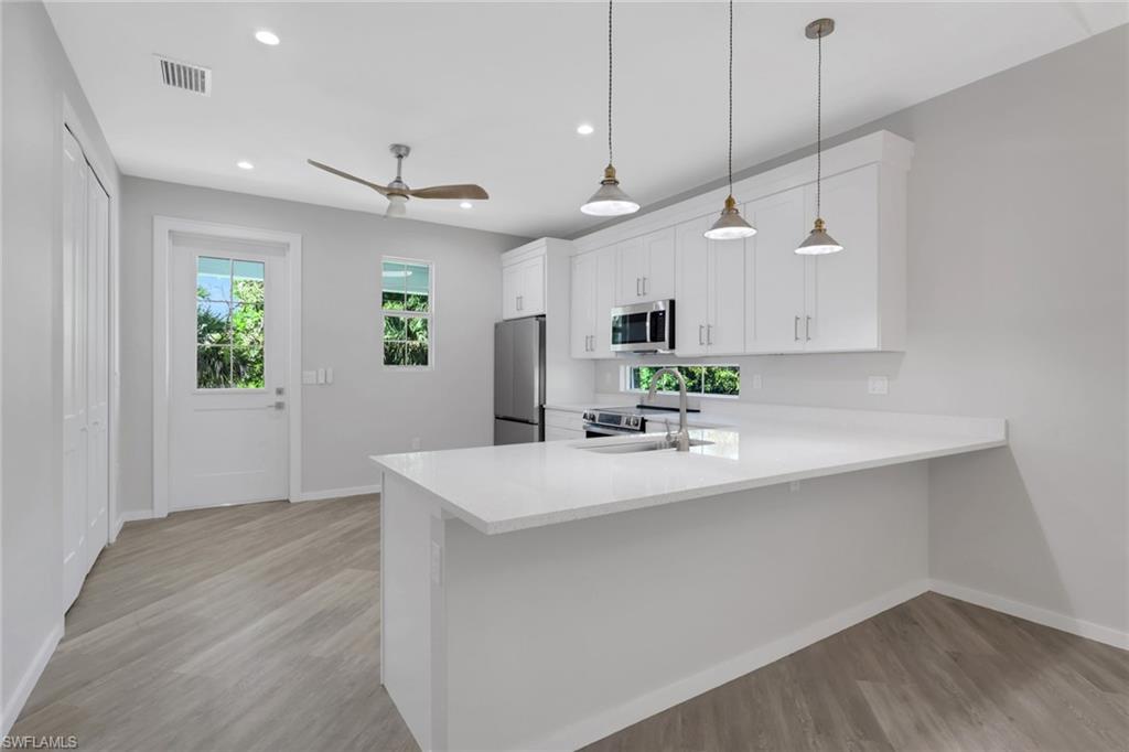 NAPLES VILLAS - Residential