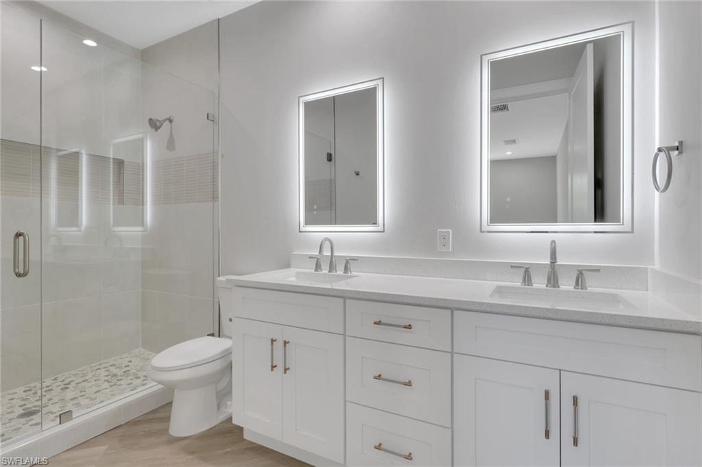 NAPLES VILLAS - Residential