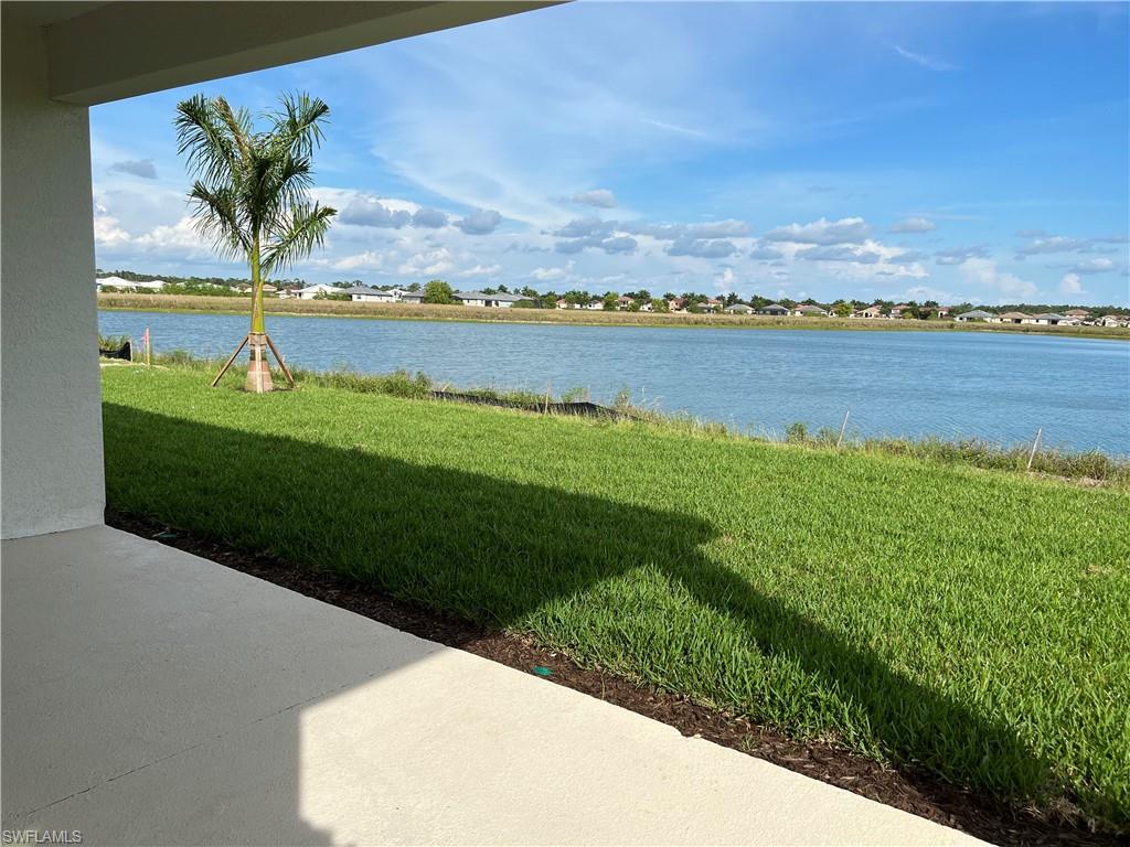 VALENCIA LAKES - Residential Lease