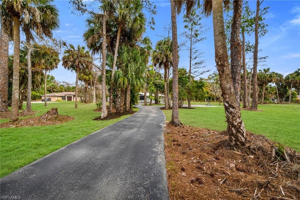 Photo of 1840 23rd ST SW, NAPLES, FL 34117 (MLS # 226009747)