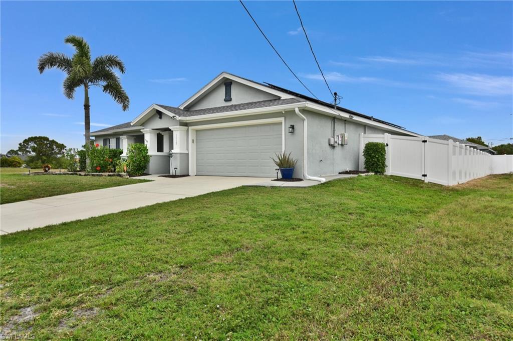 CAPE CORAL - Residential