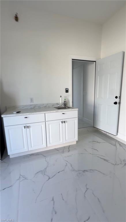 GREENBRIAR - Residential Lease