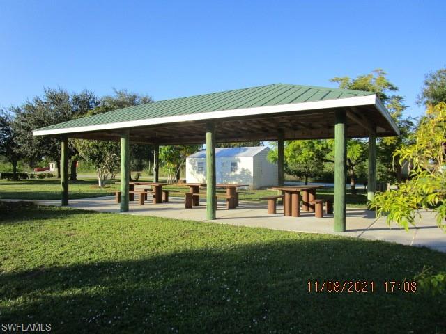 SOUTH GULF COVE - Land