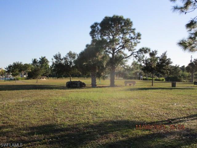 SOUTH GULF COVE - Land