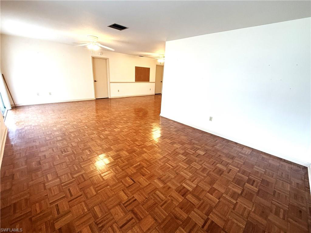 MYERLEE CIRCLE CONDO - Residential