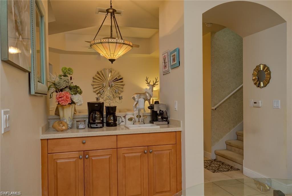 BELL TOWER PARK - Residential