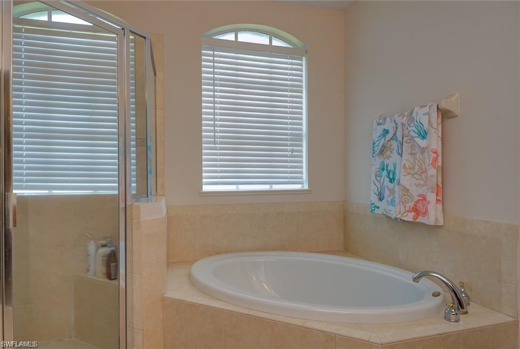 BELL TOWER PARK - Residential