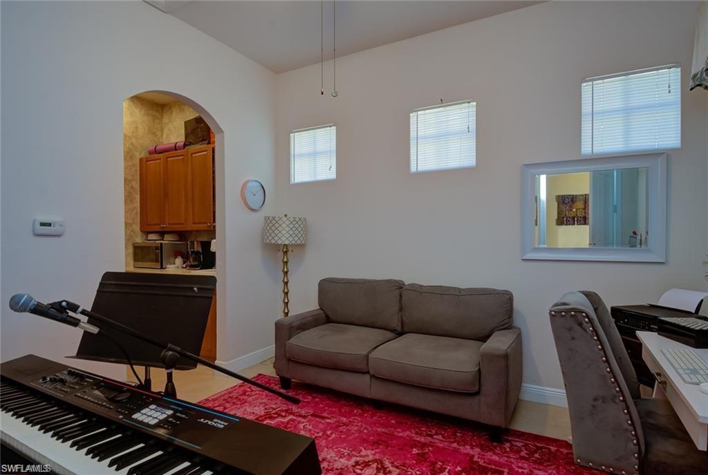 BELL TOWER PARK - Residential