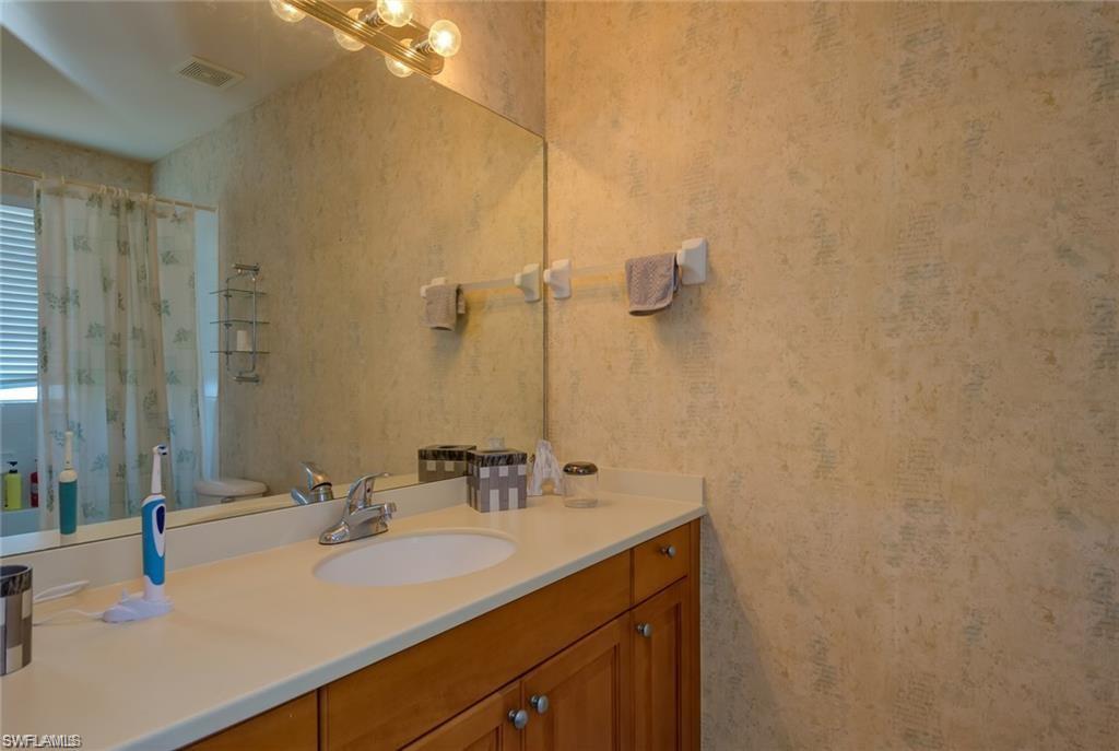 BELL TOWER PARK - Residential