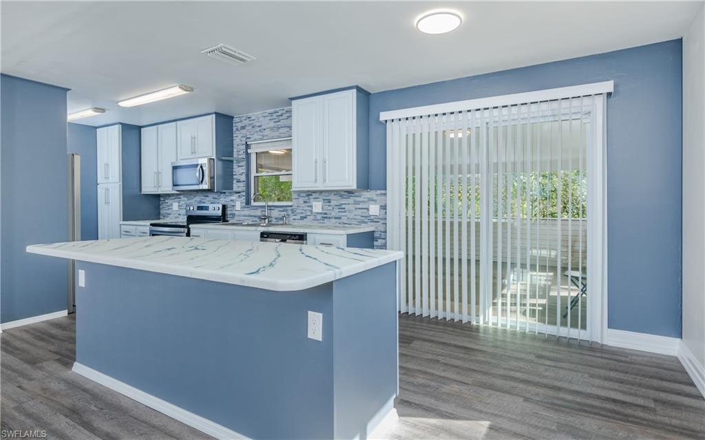 NORTH FORT MYERS - Residential