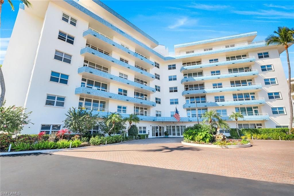 Photo of 220 Seaview CT #PHC, MARCO ISLAND, FL 34145 (MLS # 225077847)