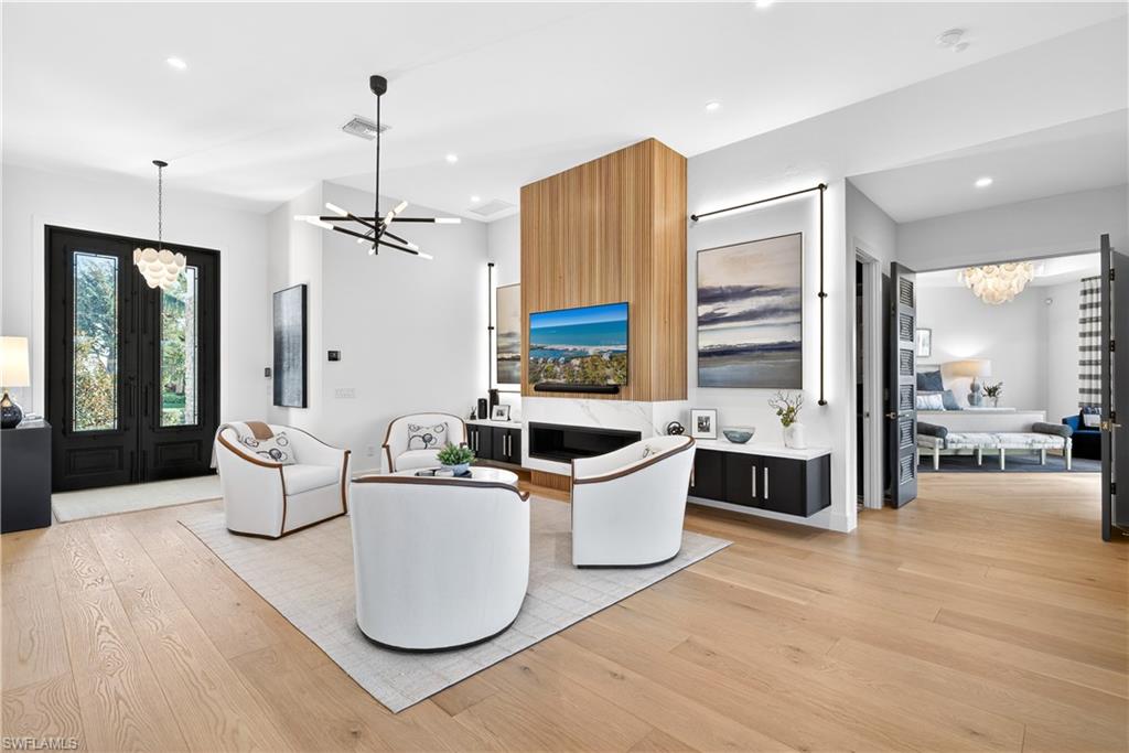 PALMETTO POINT - Residential