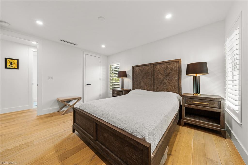 OAKMONT - Residential