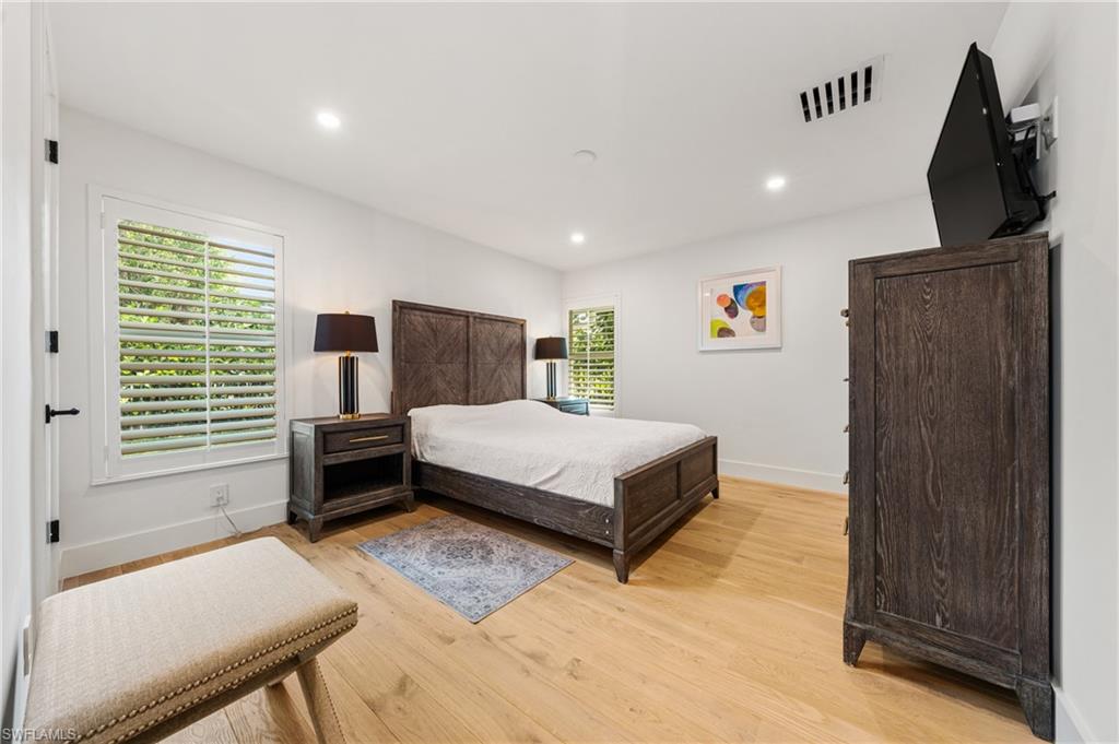 OAKMONT - Residential