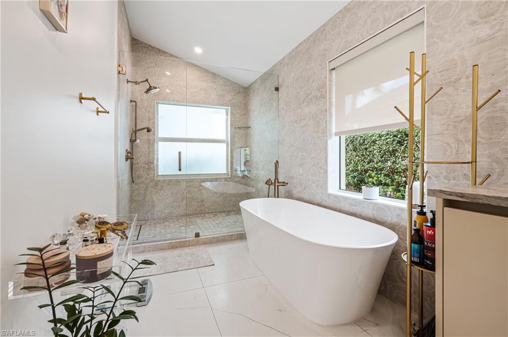 OAKMONT - Residential